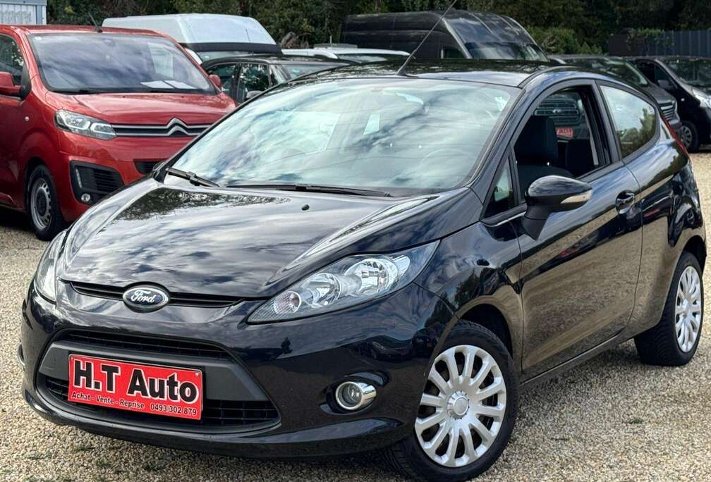 Ford 1.4i/Etat neuf/Airco/Euro5/Garantie 1an