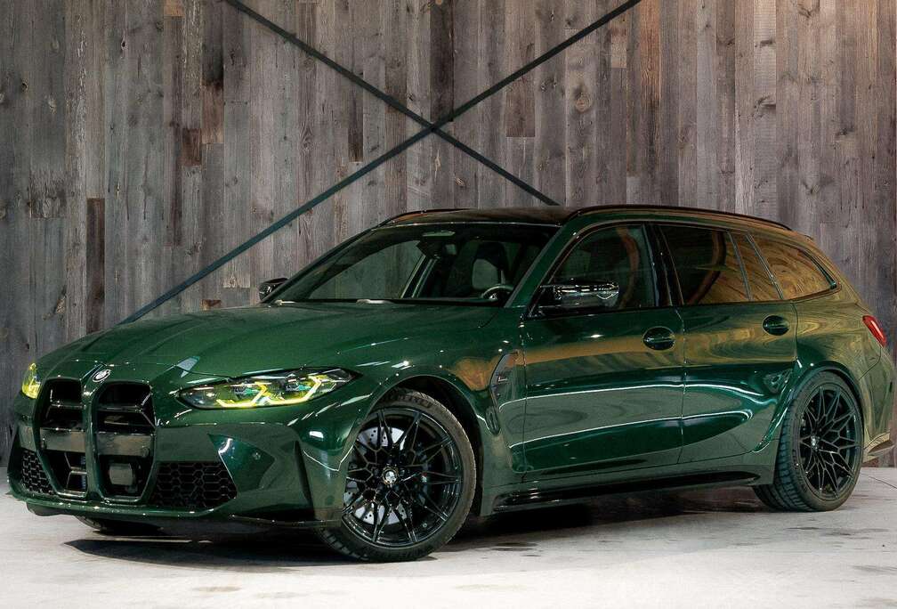 BMW Touring  British racing green