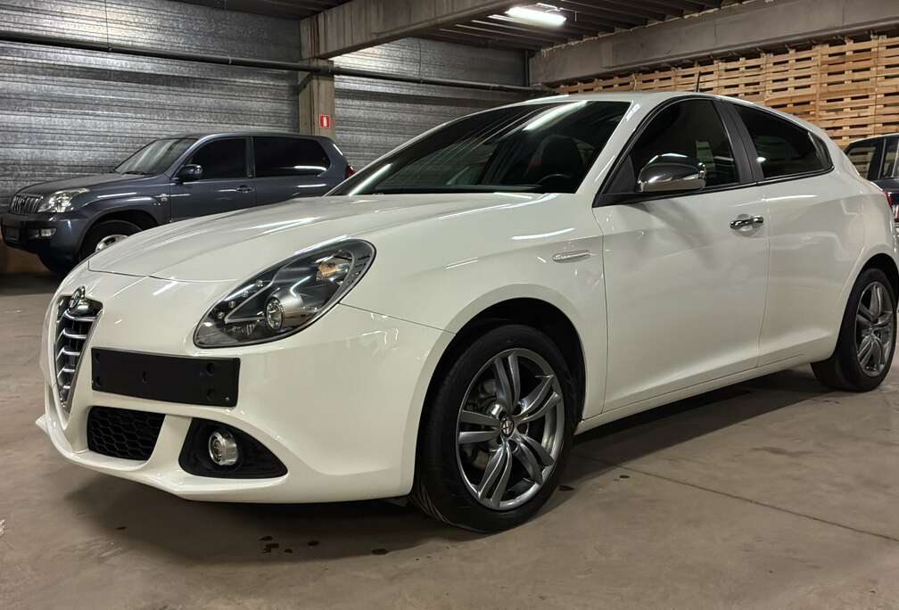 Alfa Romeo Giulietta 1.4  * GARANTIE *