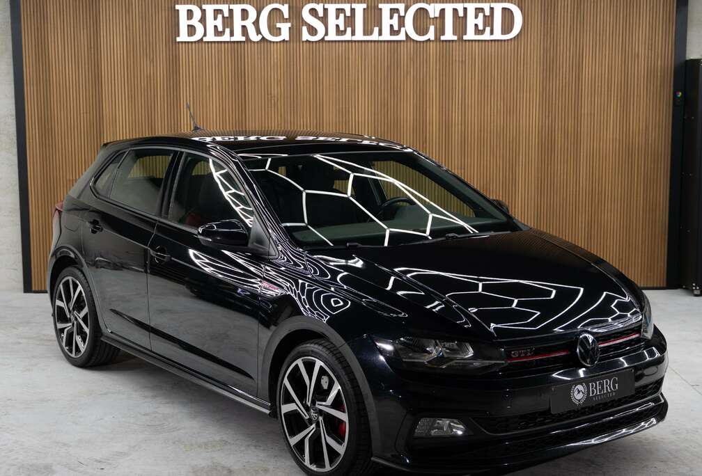 Volkswagen Polo 2.0 TSI OPF DSG GTI
