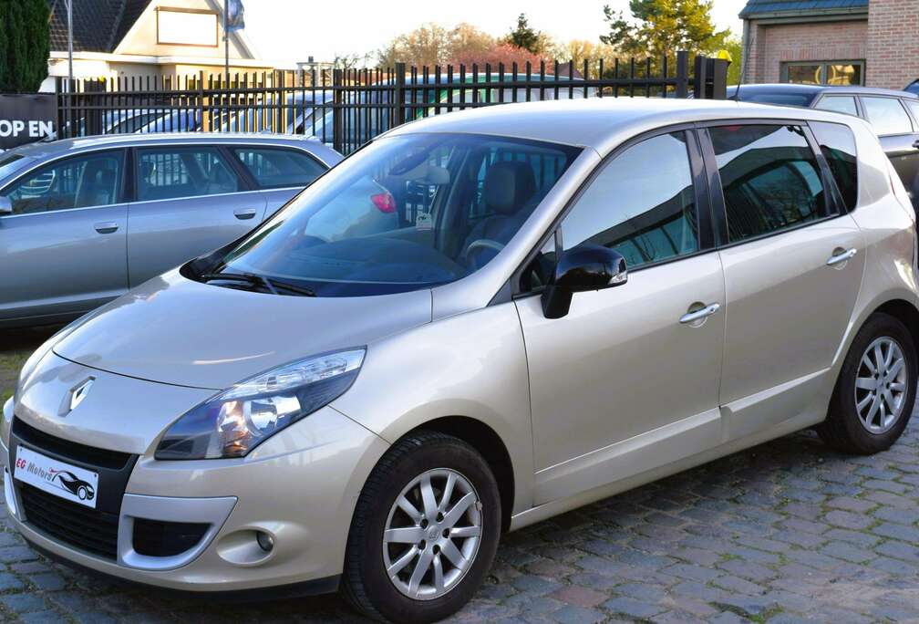 Renault 1.9dCi/1st Owner/GPS/CAMERA/HISTORY