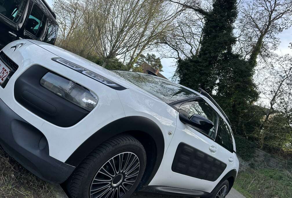 Citroen PureTech 82 Feel