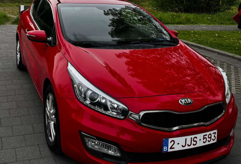Kia Pro_Cee\'d 1.4i Mind