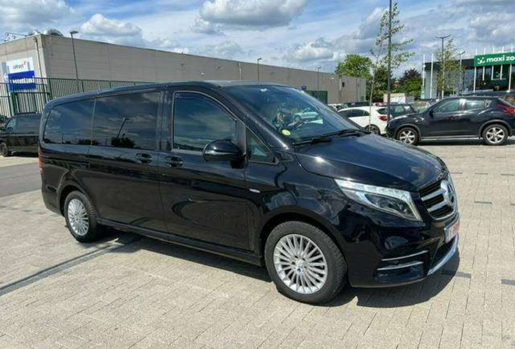 Mercedes-Benz V-Klasse 250d 4MATIC - AMG - 6 zitplaatsen - Eerste eigenaar - Dealer onderhouden
