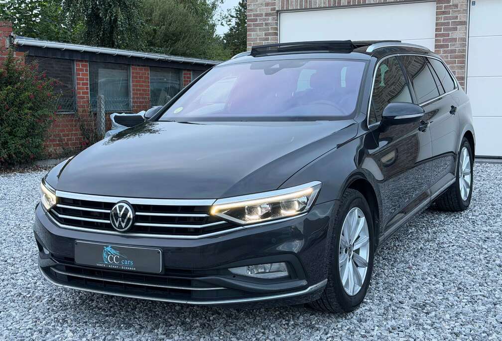 Volkswagen 2.0 TDi DSG / IQ LIGHT / Toit Pano / Cockpit Digital /