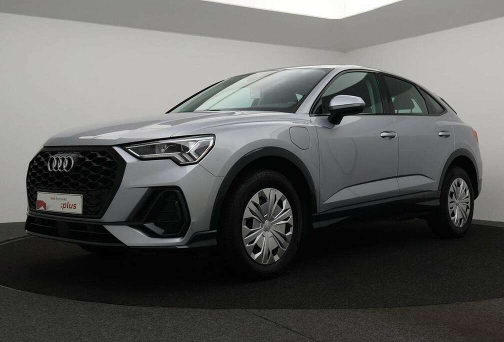 Audi 45 TFSIe Attraction *AUTOMAAT*PLUG-IN*LEDER*CRUISE*NAVI*...