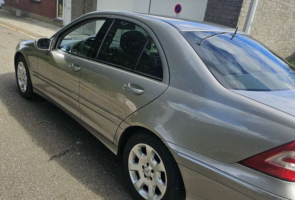 Mercedes-Benz CDI  (EURO 4)