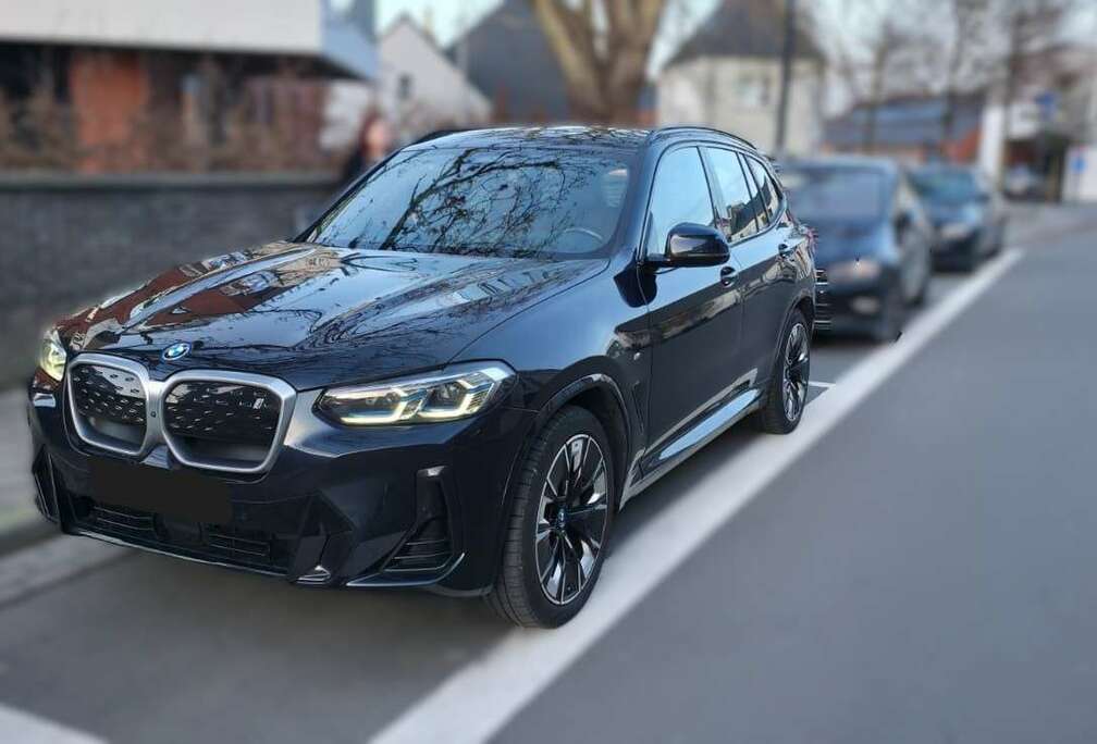 BMW iX3 80 kWh