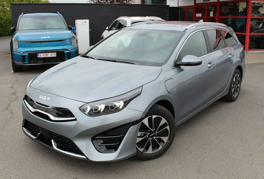 Kia 1.6 GDi PHEV Business Line DCT