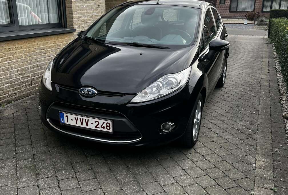 Ford 1.4 Autom. Titanium
