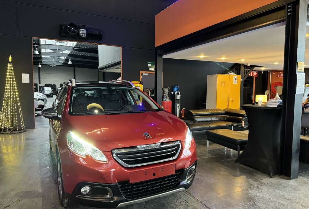 Peugeot 1.2 - AUTOMATIQUE-A/C - NAVI - LIM/REG - MEDIA/TEL