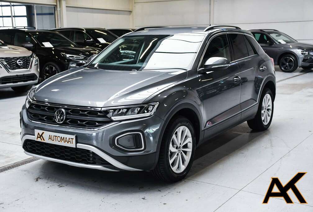 Volkswagen T-Roc 1.5 TSI Style DSG - NAVI / CAMERA / TREKHAAK