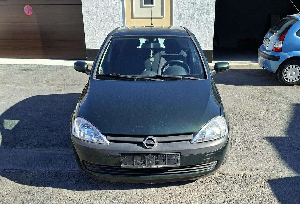 Opel 1.2i XE 16v Edition 2000