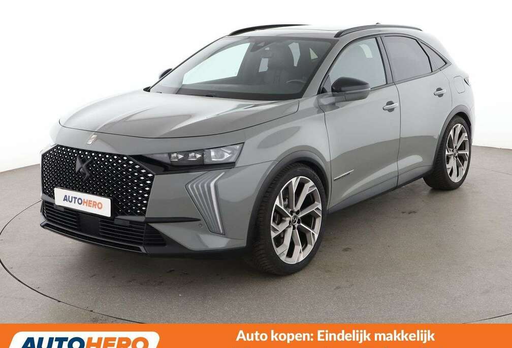 1.6 E-Tense Hybrid 4x4 La Première
