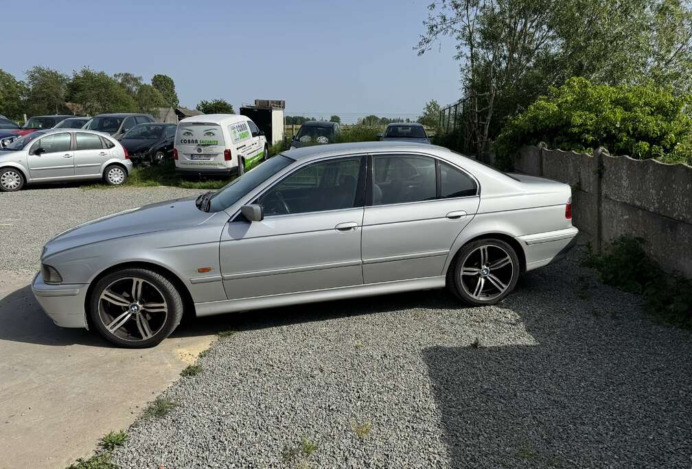 BMW 520i Special Equipment Plus