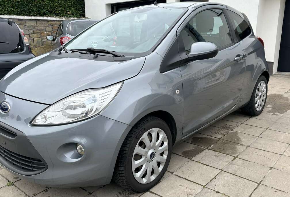 Ford 2X Ka 1.2i Titanium Start/Stop PRTE  IMMATRICULE