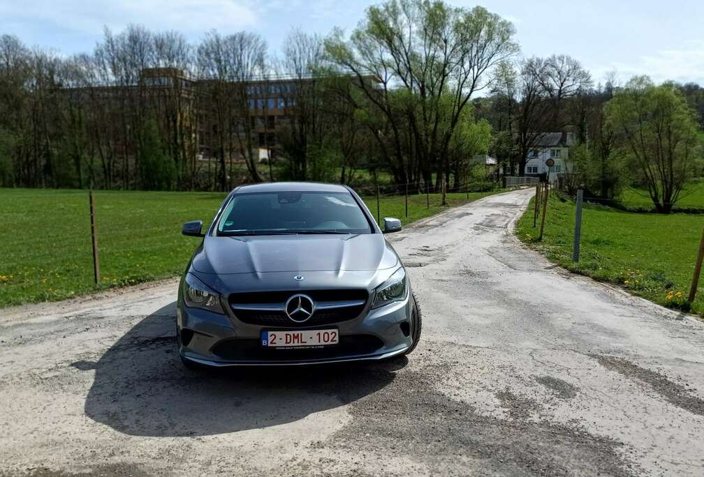 Mercedes-Benz Shooting Break 180D