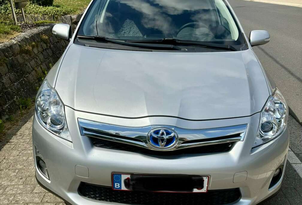 Toyota HEV 1.8i HSD Premium CVT