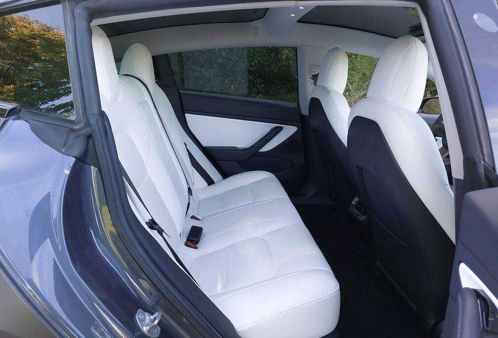 Tesla Model 3 75 kWh Performance Dual Motor