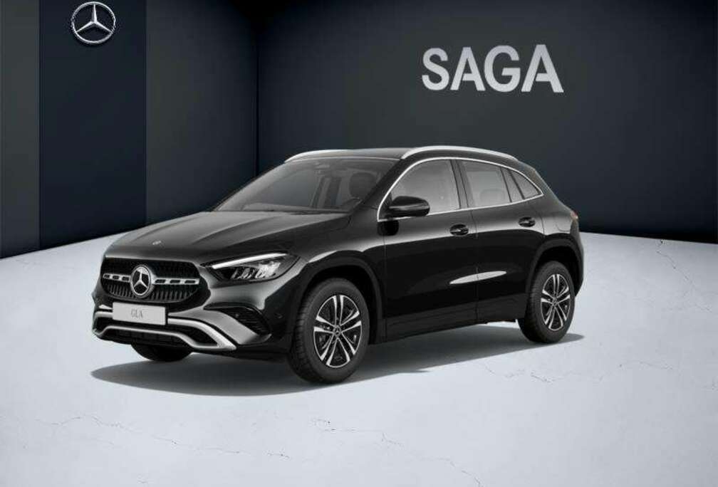 Mercedes-Benz GLA 180 Essential Line