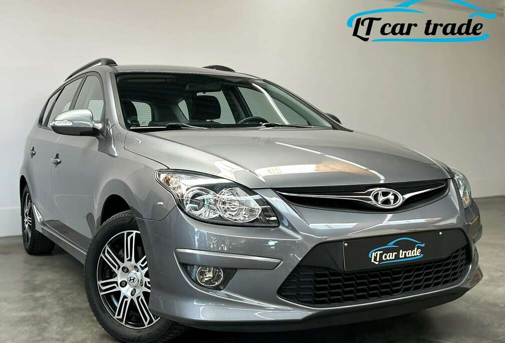 Hyundai CW 1.4 Edition* Autom. airco * PDC * Garantie