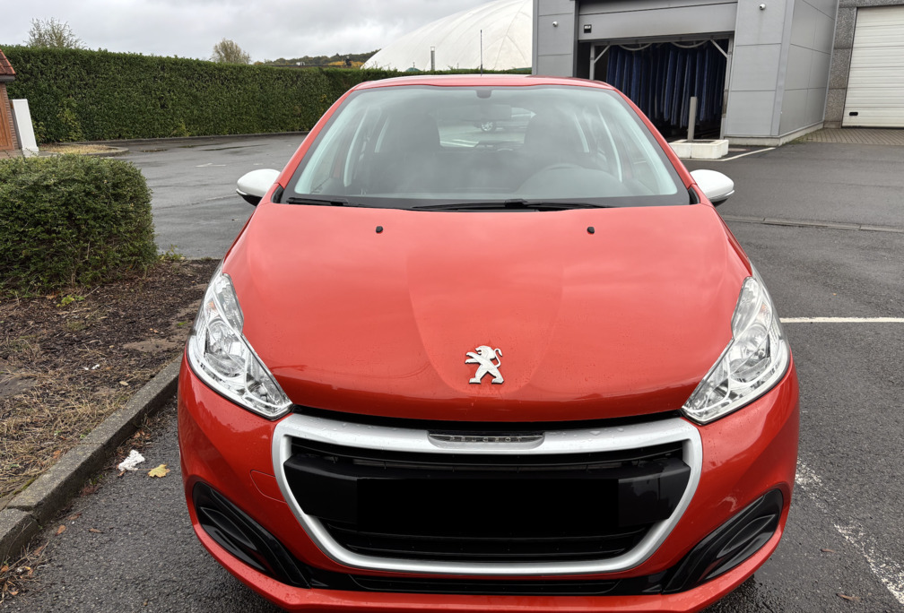 Peugeot 208 1.2i PureTech Like