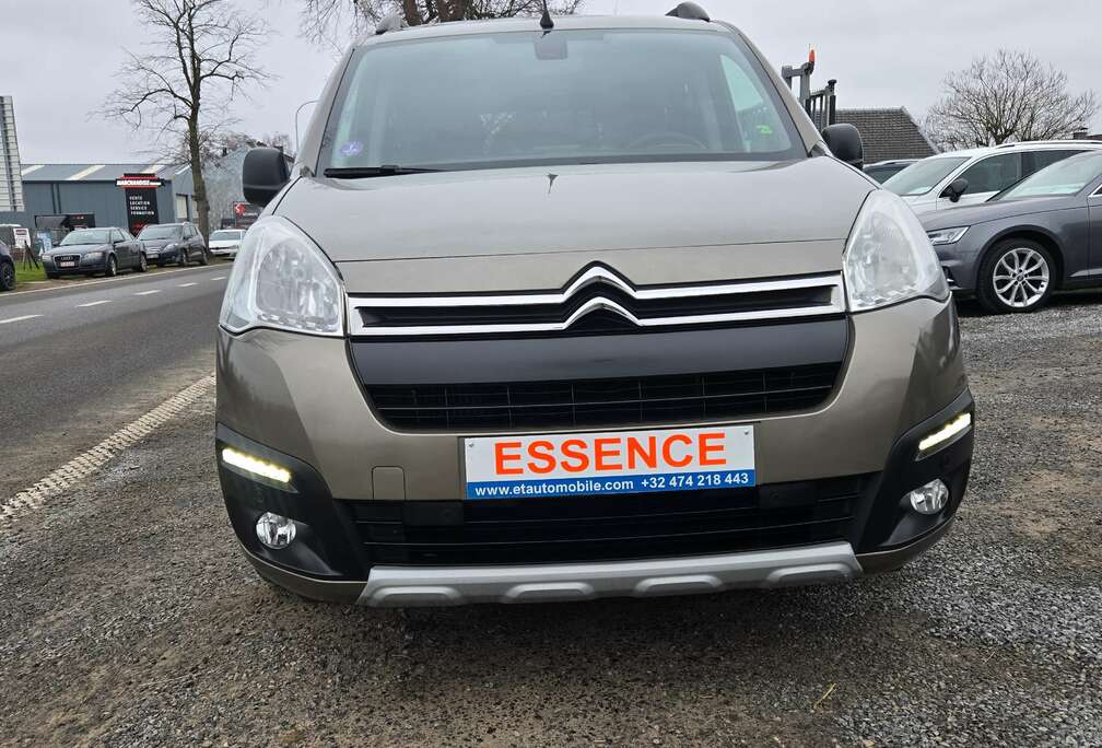 Citroen Berlingo 1.2 *GPS*CAMERA*CARNET*GARANTIE*