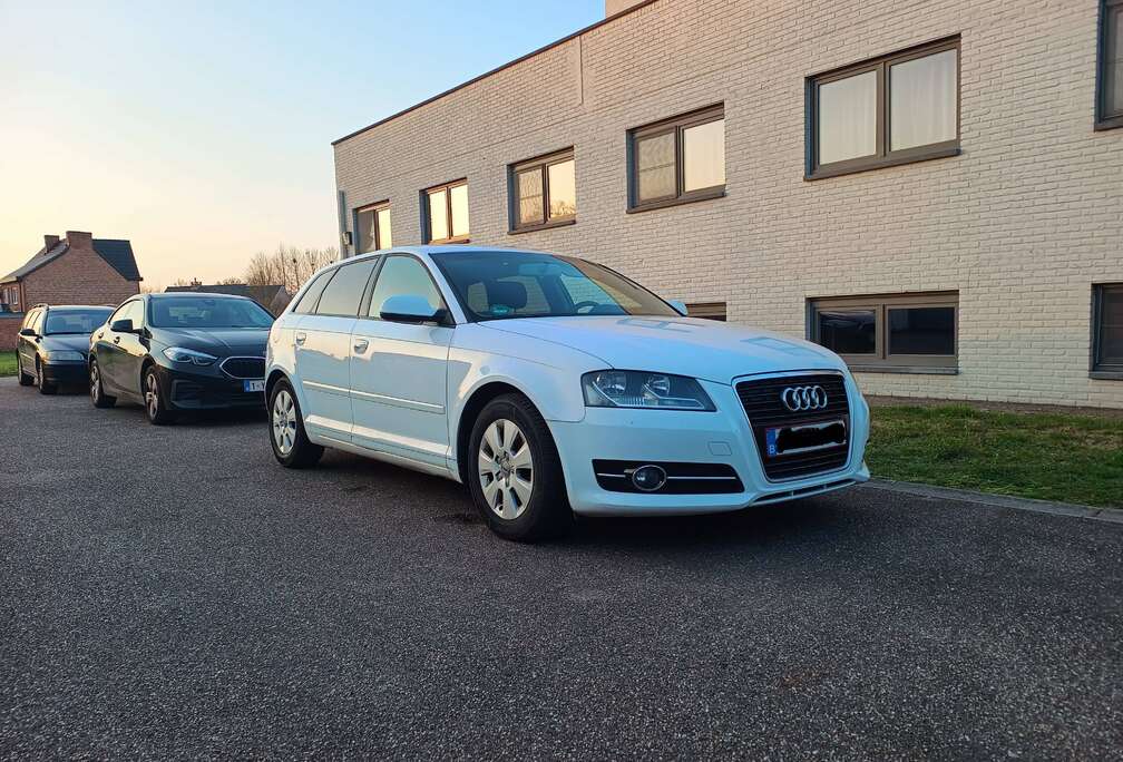 Audi A3 Sportback 1.6 TDi Attraction Start/Stop DPF