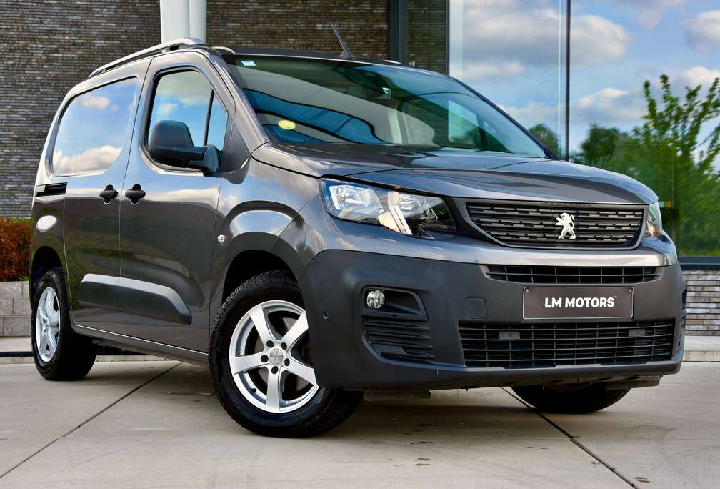 Peugeot 1.5 BlueHDi ** AUTOMAAT ** 3 ZIT PLAATSEN