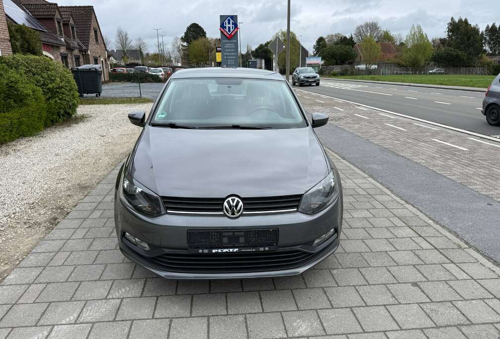 Volkswagen Polo 1.0i