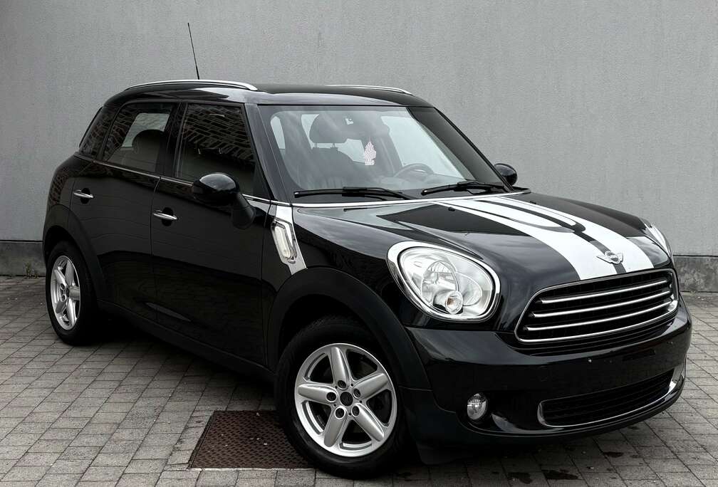 MINI TRÈS BON ÉTAT / CUIR / AIRCO / PDC / SIÈGES CHAUFF