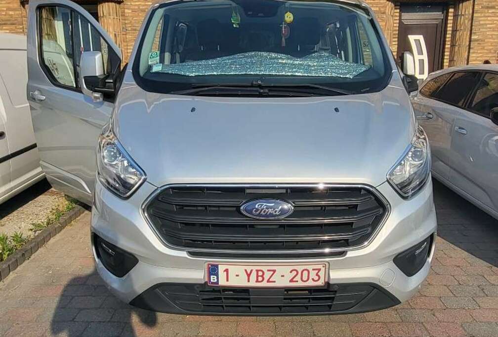 Ford 350 L3H2 VA Trend