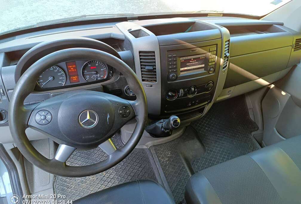 Mercedes-Benz 314 2.1 CDI L2H1 RWD Functional