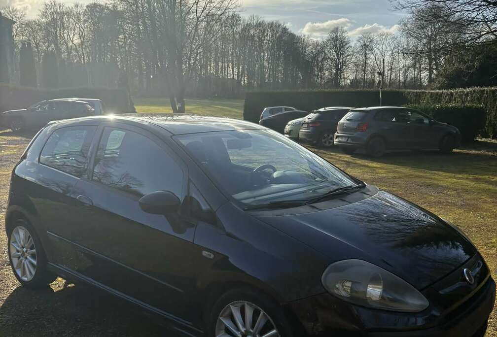 Fiat Punto EVO 1.6 MultiJet Sport Stop