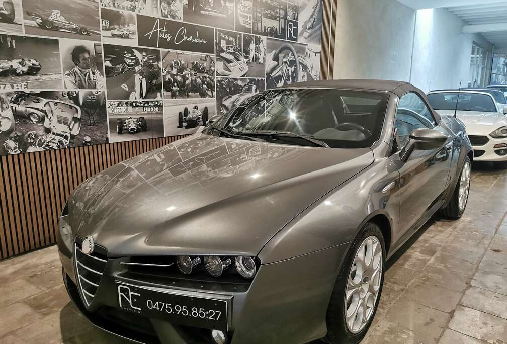 Alfa Romeo Spider 2.2i JTS Exclusive