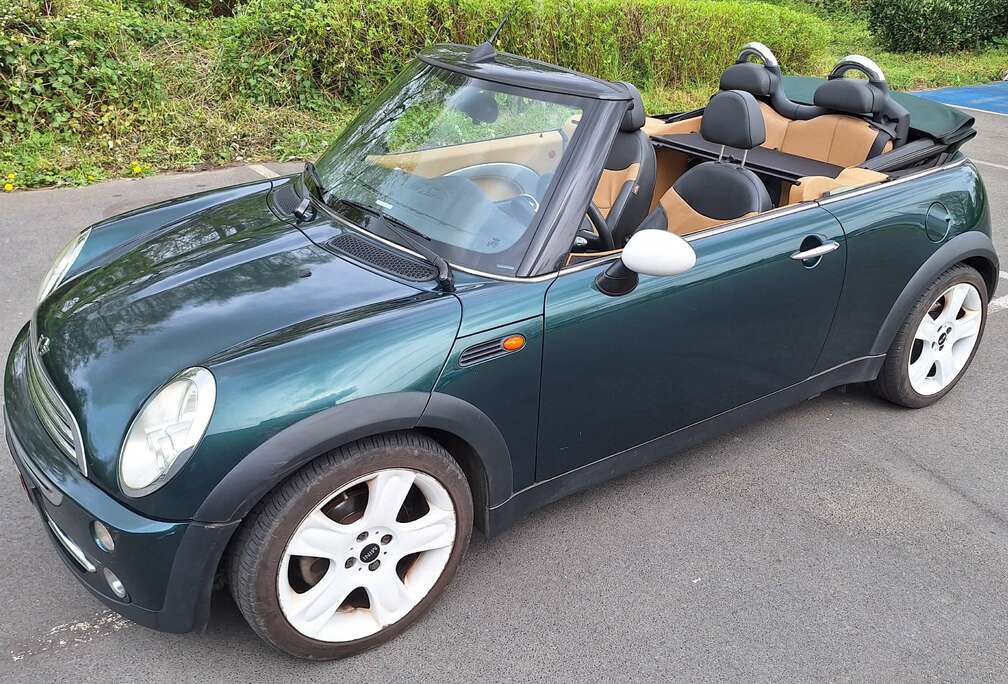 MINI Mini Cabriolet 1.6i 16v Cooper