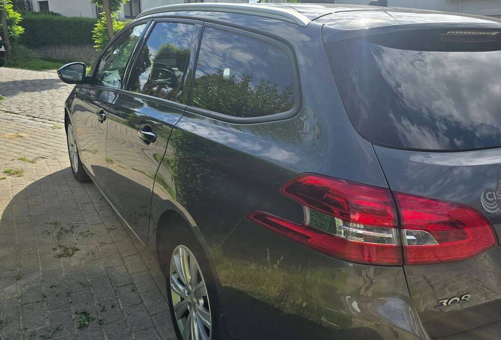 Peugeot 308 SW 1.6 BlueHDi Style STT