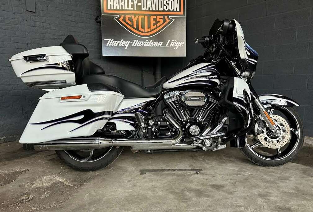 CVO TOURING