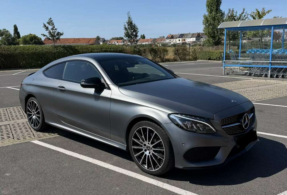 Mercedes-Benz d Coupe AMG Line