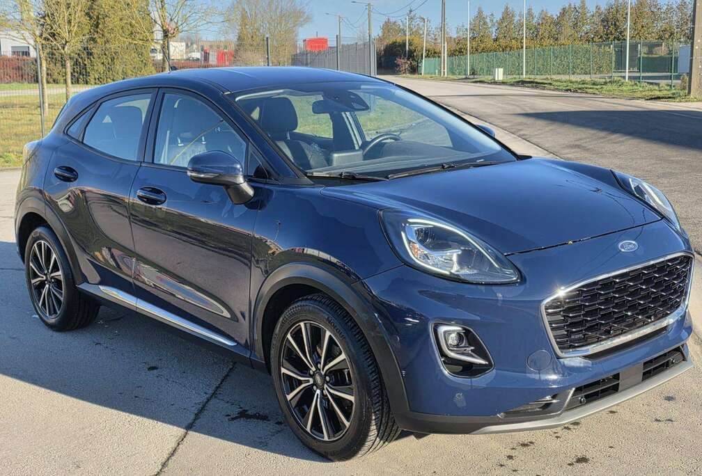 Ford Puma 1.0 EcoBoost mHEV Titanium Design
