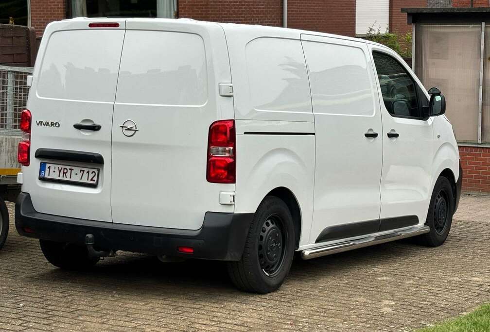 Opel 1.5 D Cargo M Edition