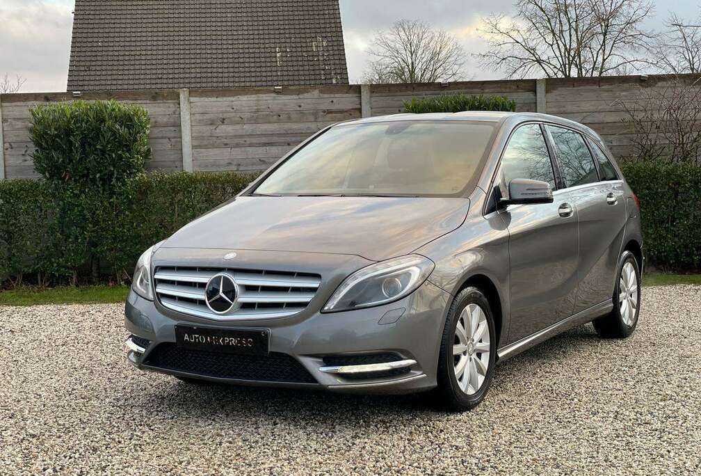 Mercedes-Benz /Benzine/Automaat/30.000 KM/Car_Pass/Garantie/**