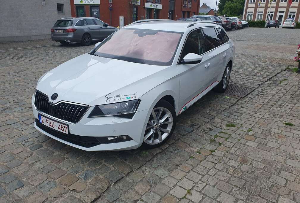 Skoda Combi 2.0 TDI DSG Sport Line