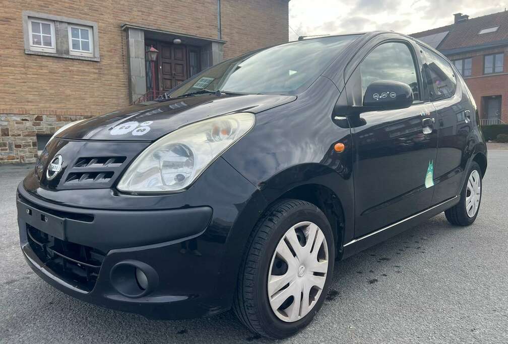 Nissan Pixo 1.0i