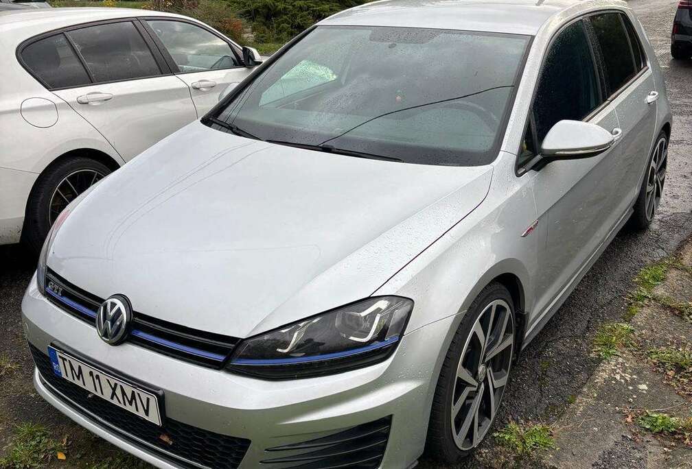 Volkswagen 2.0 TSI