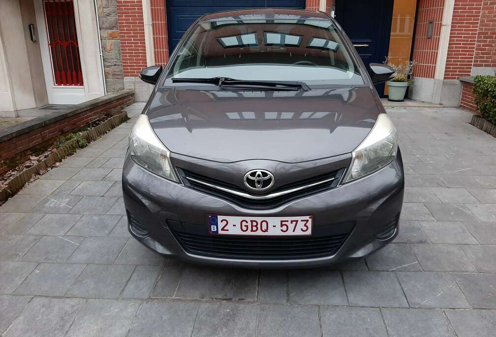 Toyota Yaris 1.0i VVT-i Active
