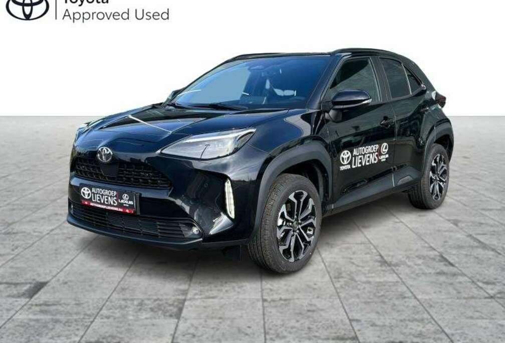 Toyota 1.5 Hyb Executive + pack 115pk