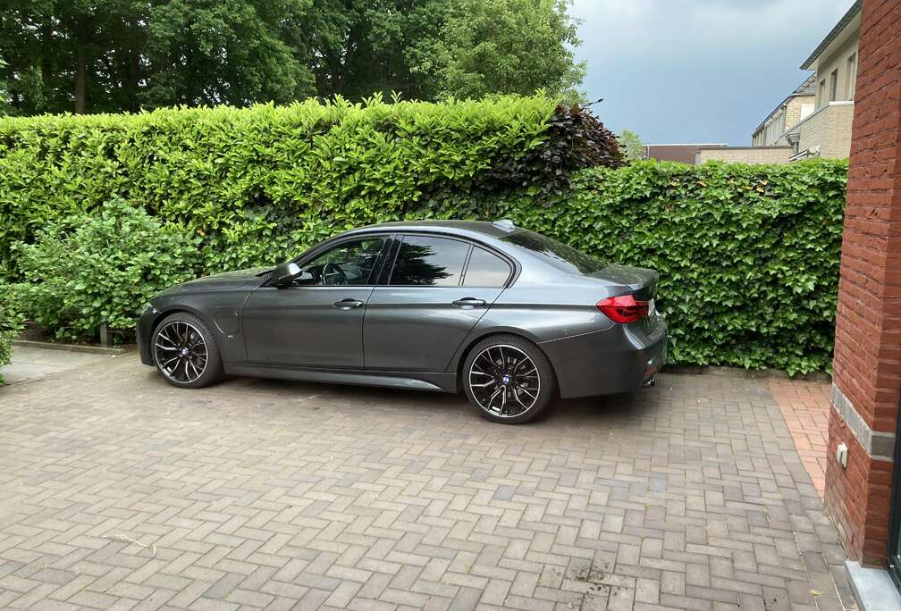 BMW bmw 330e I performance M