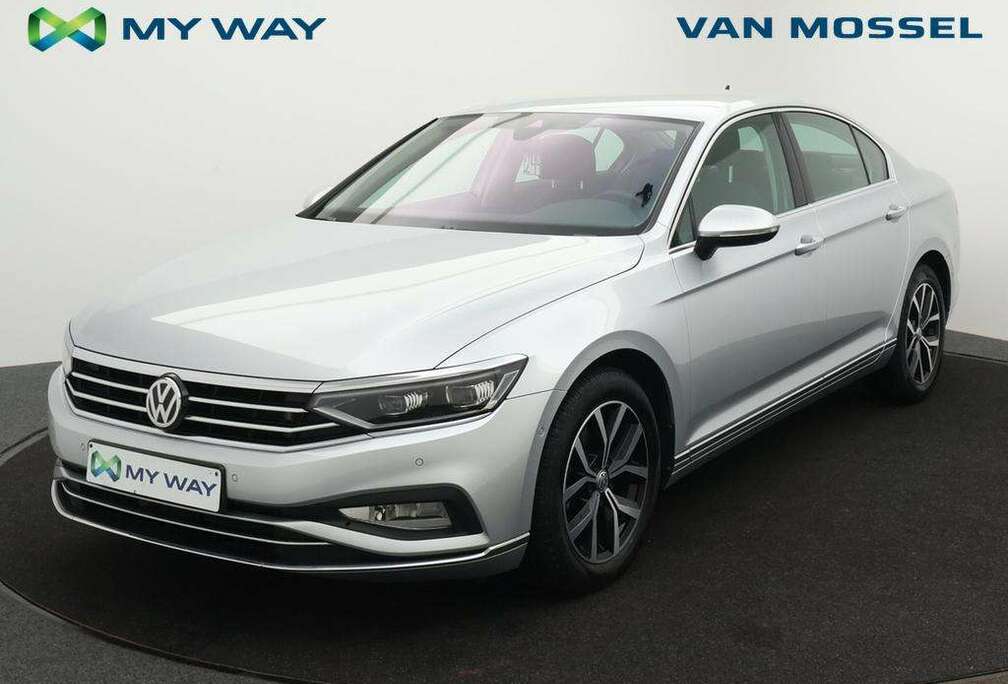 Volkswagen Passat Elegance Business 1.5TSI 150PK* *LEDER*ALCANTARA*CAMERA*VIRTUAL COCKPIT*ACC*PDC*ZETELVERWARMING*...*
