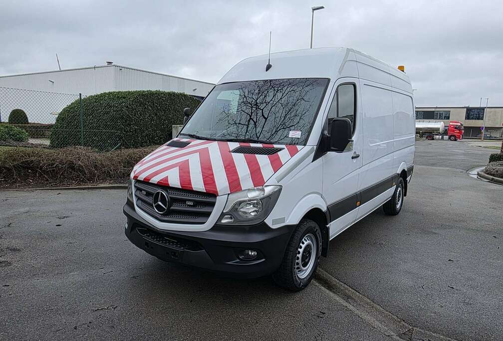 Mercedes-Benz 316 (Stock ID 00068)